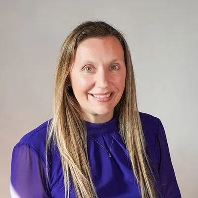 A headshot of Christine Eiffe.